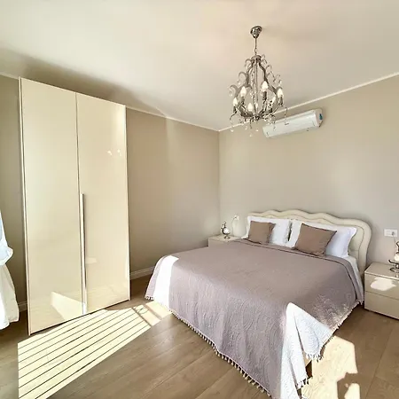 Mirage Willa Tremezzo